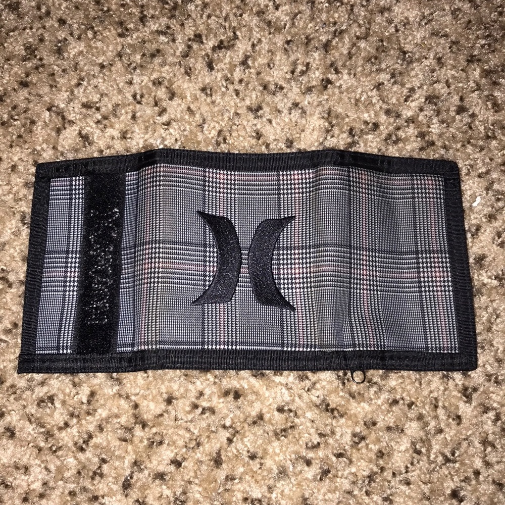 Wallet - Picture 2 of 3